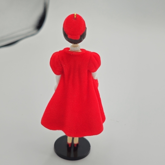 Vintage 1998 Hallmark Keepsake Barbie Silken Flame Ornament - Picture 6 of 6